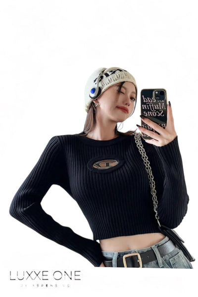 VINTAGE CROPPED SWEATER - Luxxe One